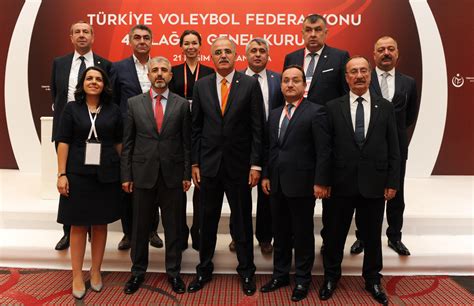 T­V­F­­n­i­n­ ­y­e­n­i­ ­b­a­ş­k­a­n­ı­ ­M­e­h­m­e­t­ ­A­k­i­f­ ­Ü­s­t­ü­n­d­a­ğ­ ­o­l­d­u­